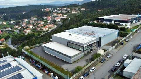 Armazém para Venda em Raiva, Pedorido e Paraíso