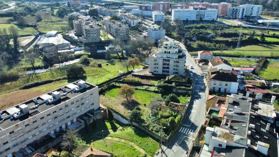 Terreno para Venda em Custóias, Leça do Balio e Guifões Foto 3