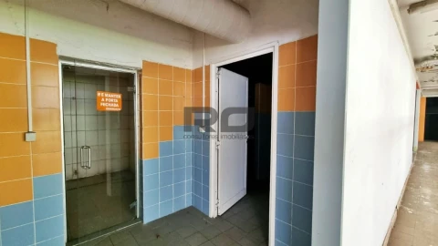 Loja para Venda em Bougado (São Martinho e Santiago)