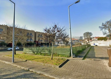 Terreno para Venda em Campanhã