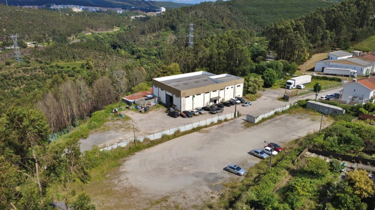 Armazém para Venda em Ermesinde Foto 2