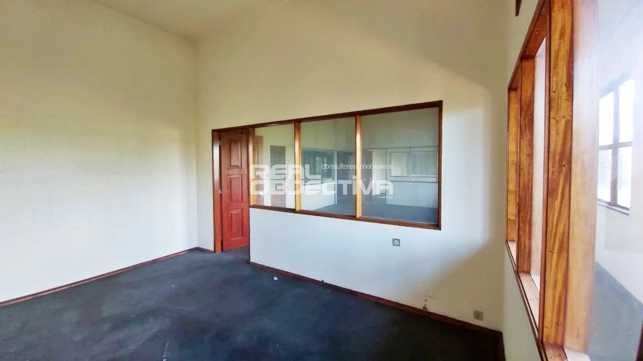 Armazém para Arrendamento em Rebordões Foto 13