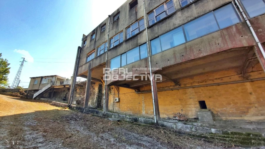 Armazém para Arrendamento em Rebordões Foto 27