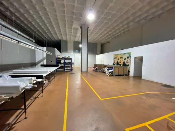 Armazém para Venda em Bougado (São Martinho e Santiago) Foto 8