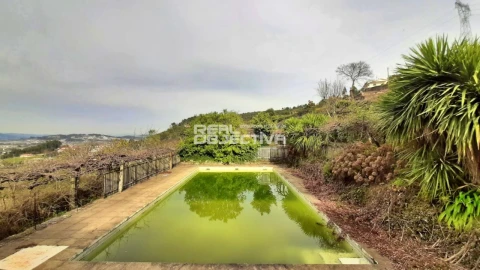 Moradia T6 para Venda em São Tomé de Negrelos