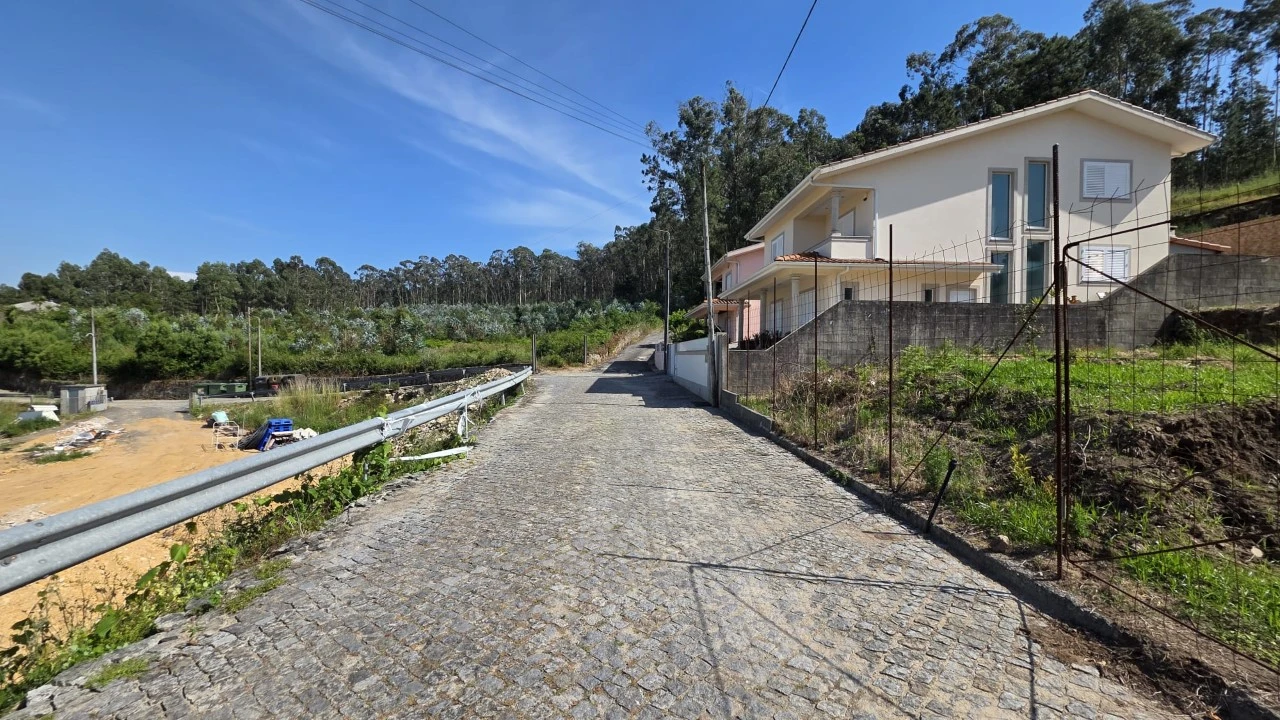 Terreno para Venda em Fornelo e Vairão Foto 7
