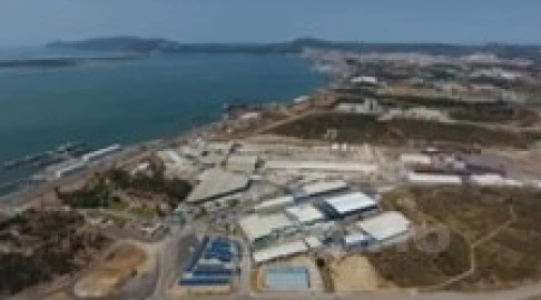 Terreno Comércio / Armazém para Venda em Sado
