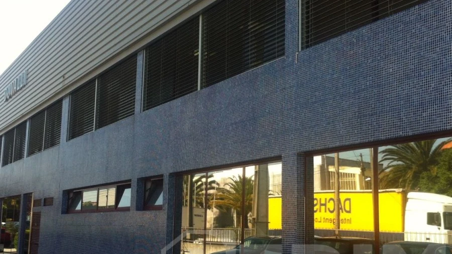 Armazém para Arrendamento em Arrifana