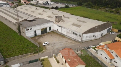 Armazém para Venda em Cortegaça