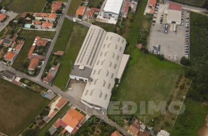 Armazém para Venda em Cortegaça