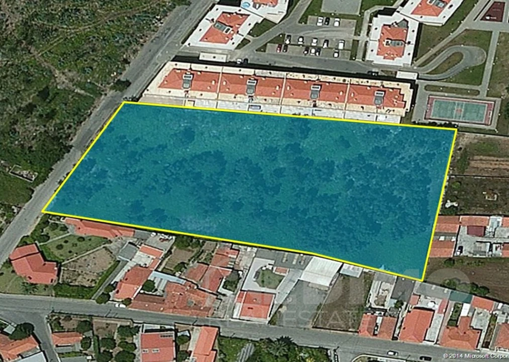 Terreno para Venda em Canelas Foto 1