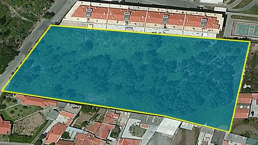 Terreno para Venda em Canelas
