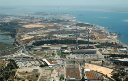 Terreno Comércio / Armazém para Venda em Sado