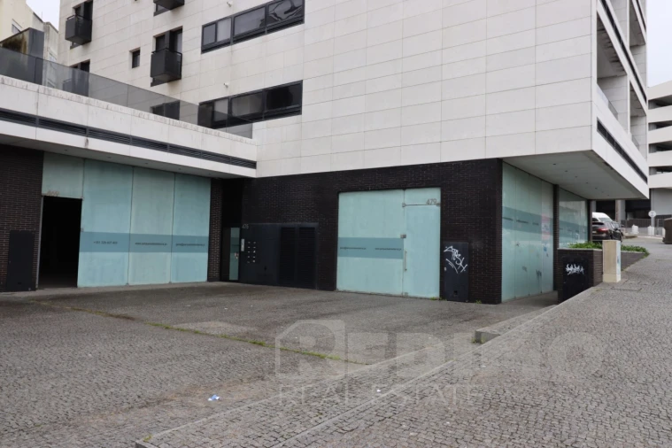 Loja para Arrendamento em Matosinhos e Leça da Palmeira Foto 6