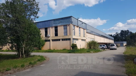 Armazém para Venda em Águeda e Borralha