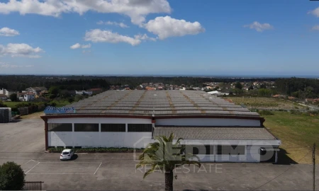 Armazém para Venda em São Miguel do Souto e Mosteirô