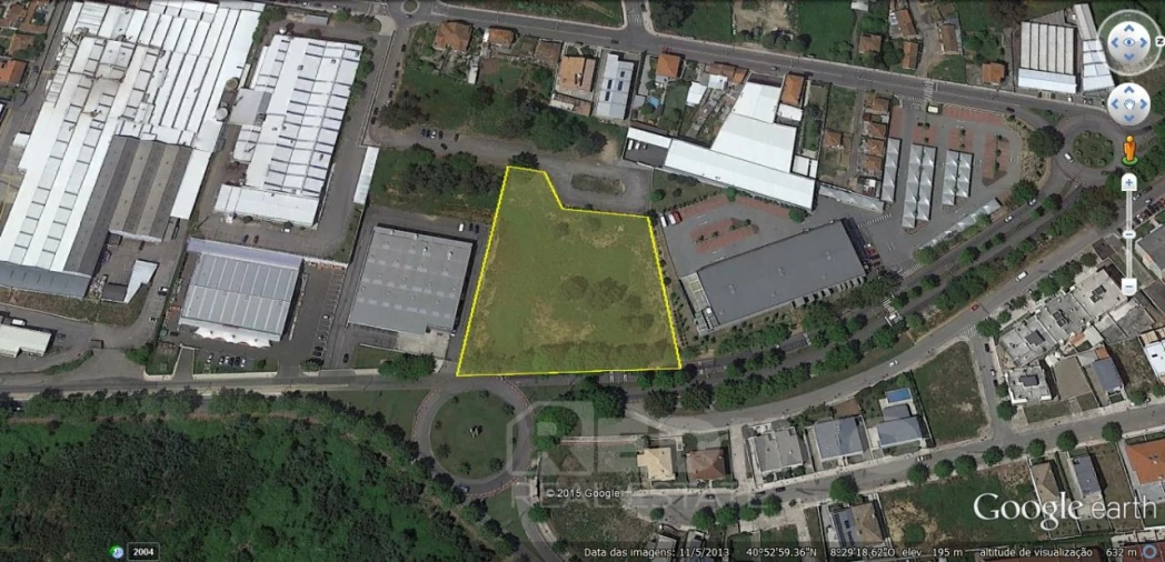 Terreno Comércio / Armazém para Venda em São João da Madeira Foto 5