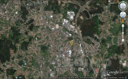 Armazém para Venda em Arrifana