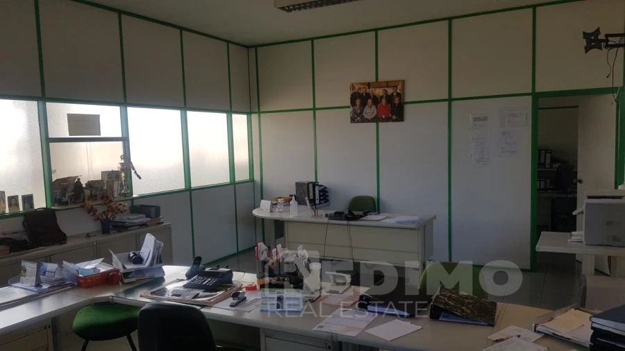 Armazém para Arrendamento em São Miguel do Souto e Mosteirô Foto 12