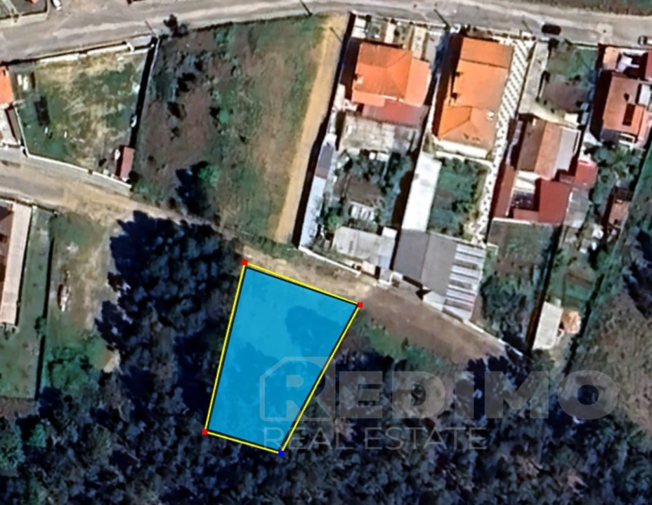 Terreno para Venda em Romariz Foto 1