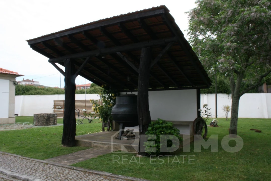 Negócio para Cedência de Quotas em Escapães Foto 5