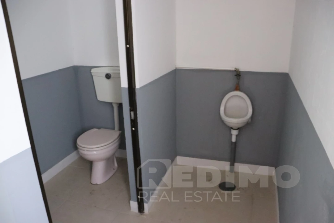 Armazém para Arrendamento em Romariz Foto 11