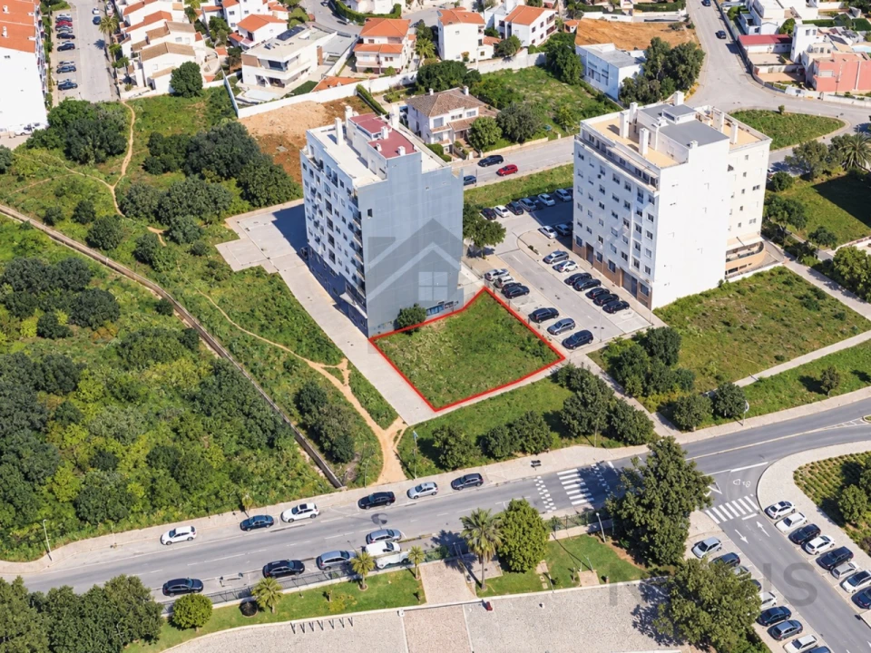 Terreno para Venda em Portimão Foto 2