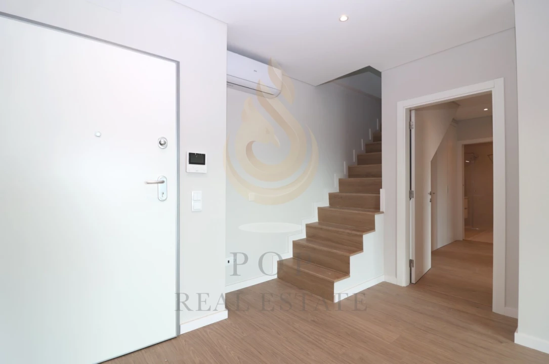 Apartamento T2 para Venda em Montenegro Foto 3