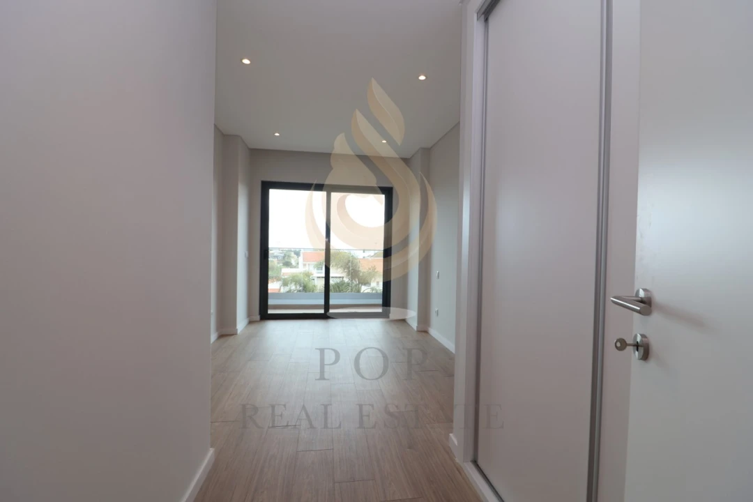 Apartamento T2 para Venda em Montenegro Foto 7