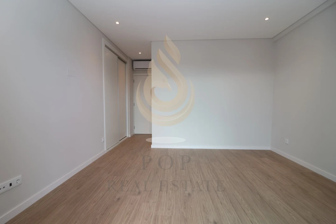 Apartamento T2 para Venda em Montenegro Foto 12
