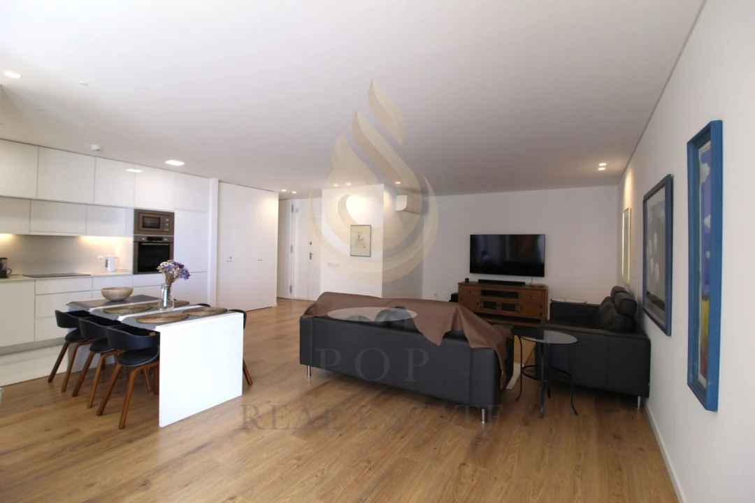 Apartamento T2 para Venda em Olhão Foto 1