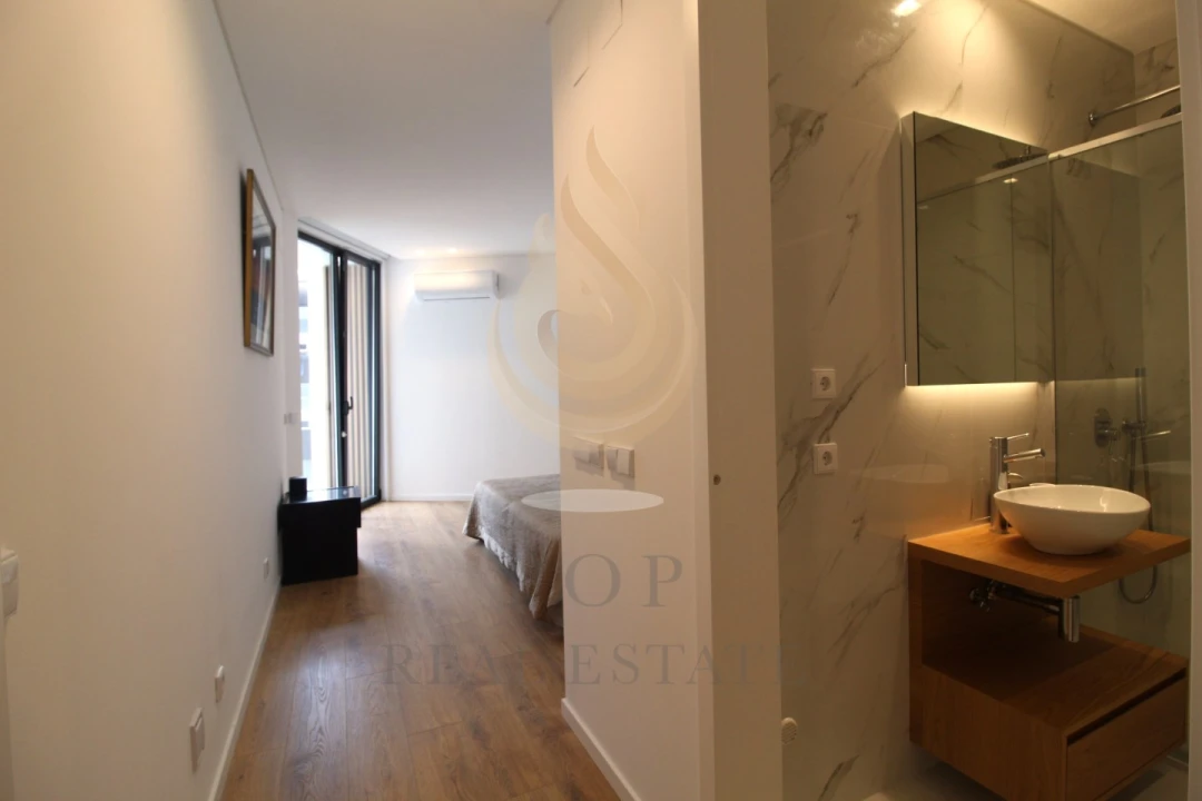 Apartamento T2 para Venda em Olhão Foto 10