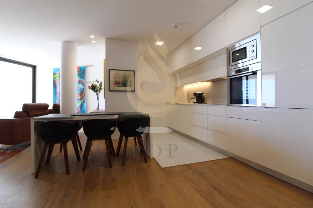 Apartamento T2 para Venda em Olhão Foto 2