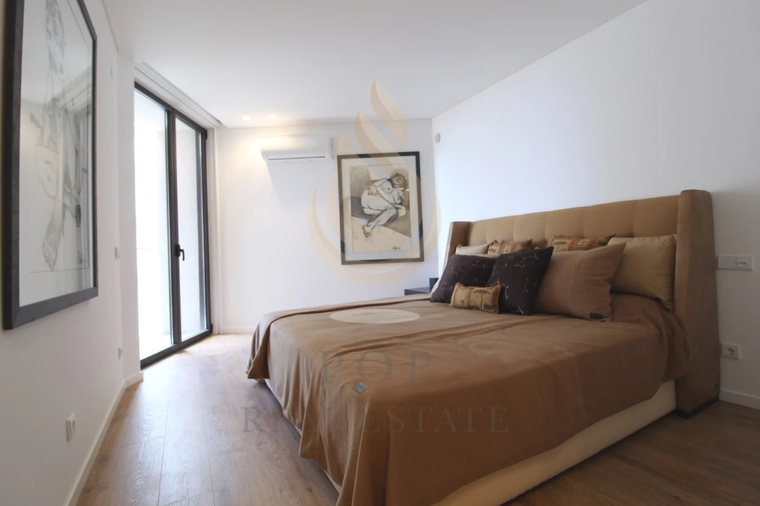 Apartamento T2 para Venda em Olhão Foto 10