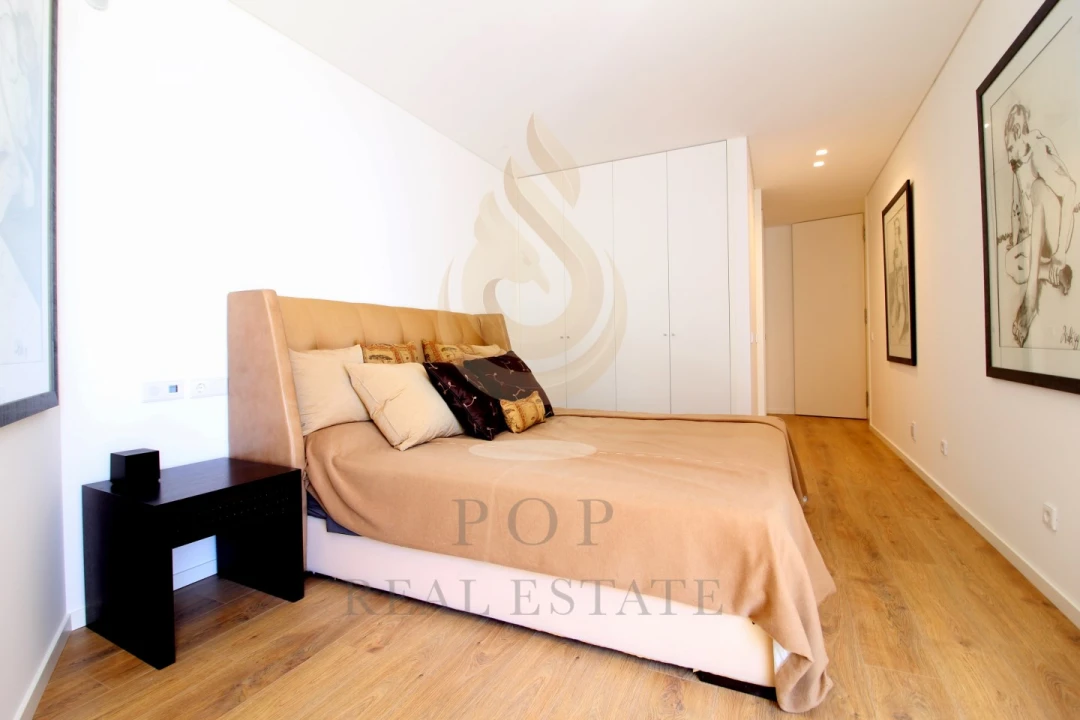Apartamento T2 para Venda em Olhão Foto 9