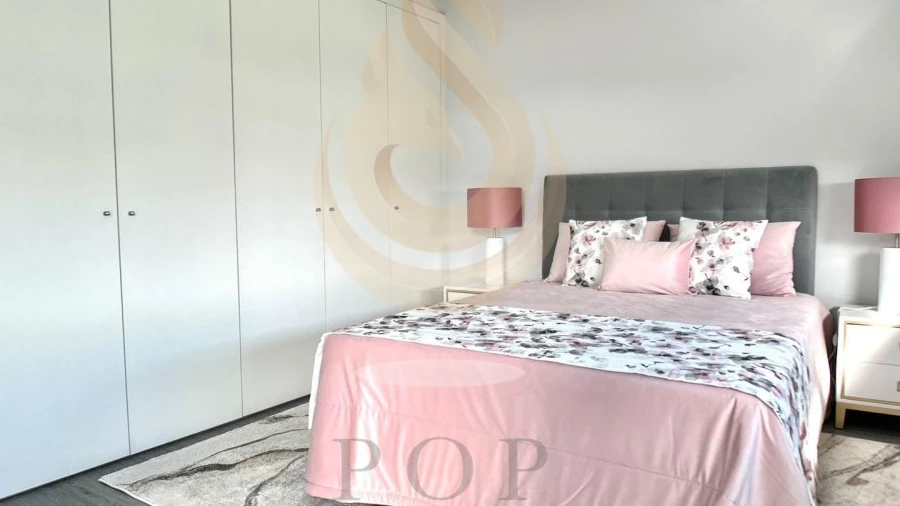 Apartamento T3 para Venda em Quelfes
