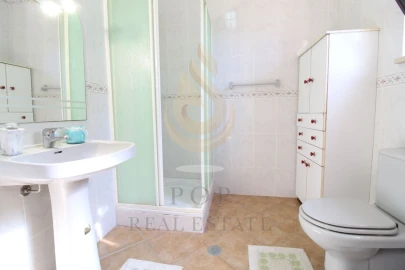 Moradia T4 para Venda em Boliqueime