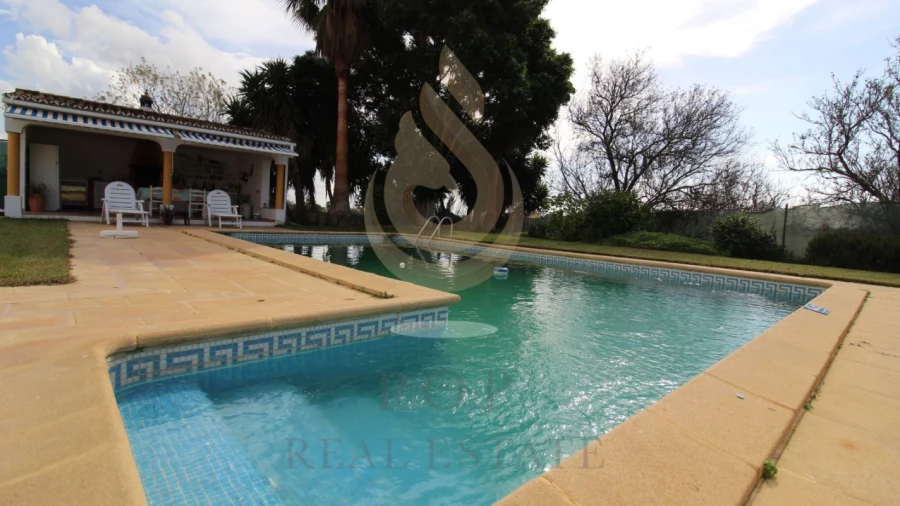 Moradia T4 para Venda em Boliqueime