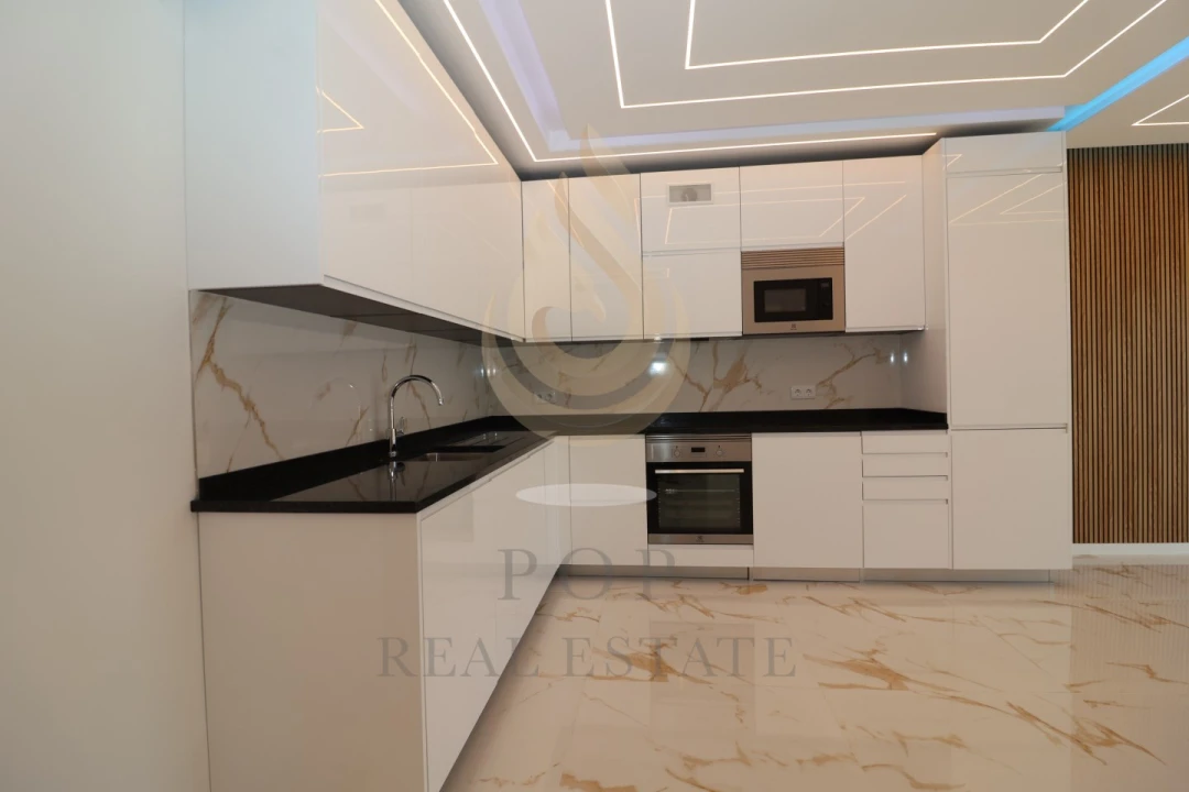 Apartamento T3 para Venda em Quarteira Foto 6