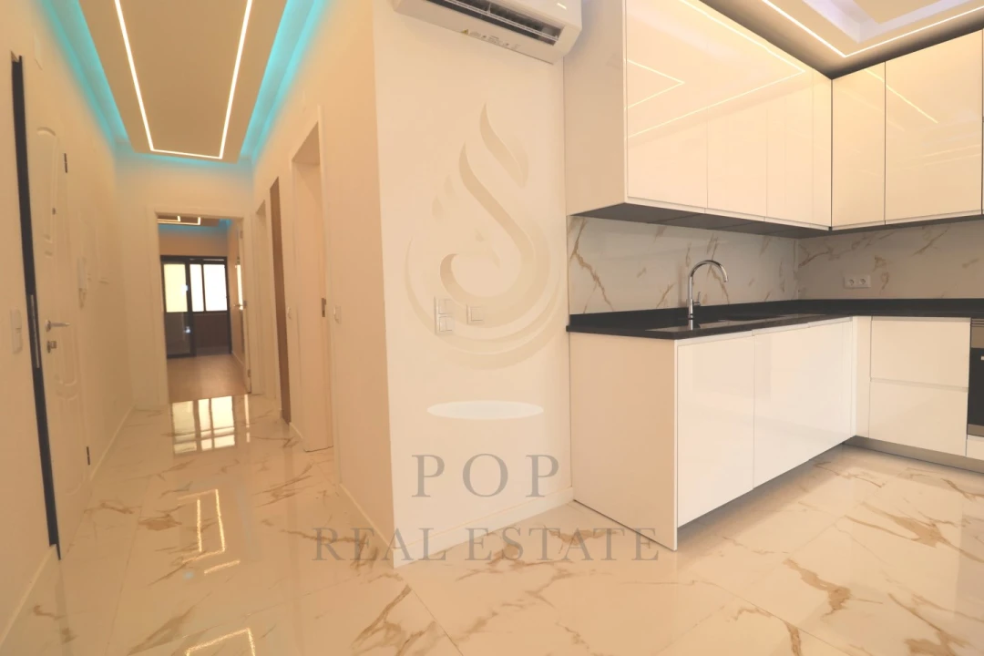Apartamento T3 para Venda em Quarteira Foto 9