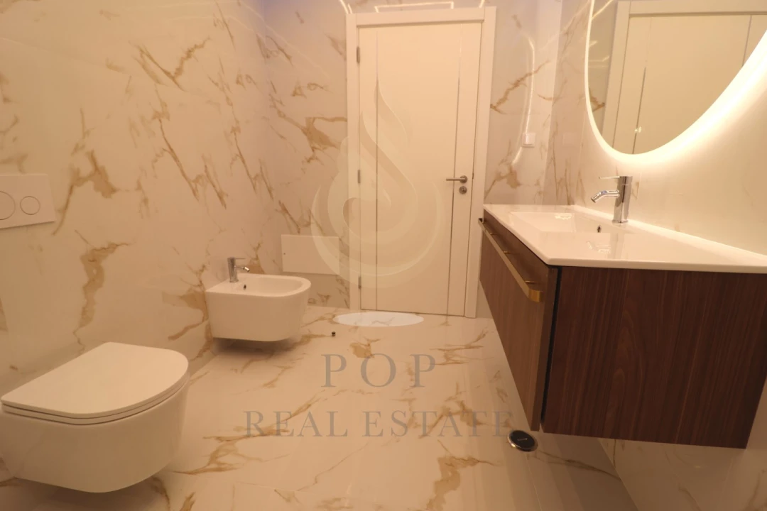 Apartamento T3 para Venda em Quarteira Foto 28