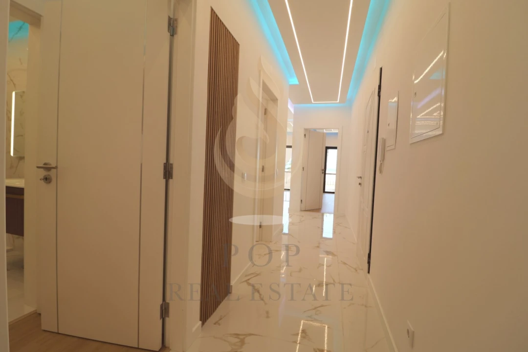 Apartamento T3 para Venda em Quarteira Foto 15