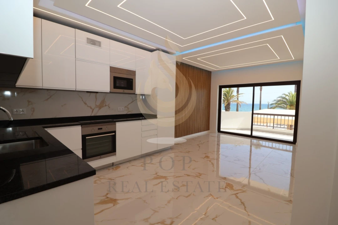 Apartamento T3 para Venda em Quarteira Foto 1
