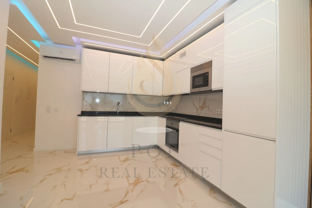 Apartamento T3 para Venda em Quarteira Foto 8