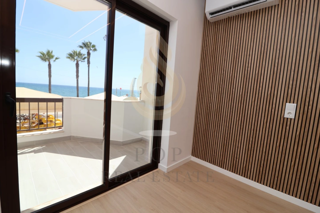 Apartamento T3 para Venda em Quarteira Foto 13