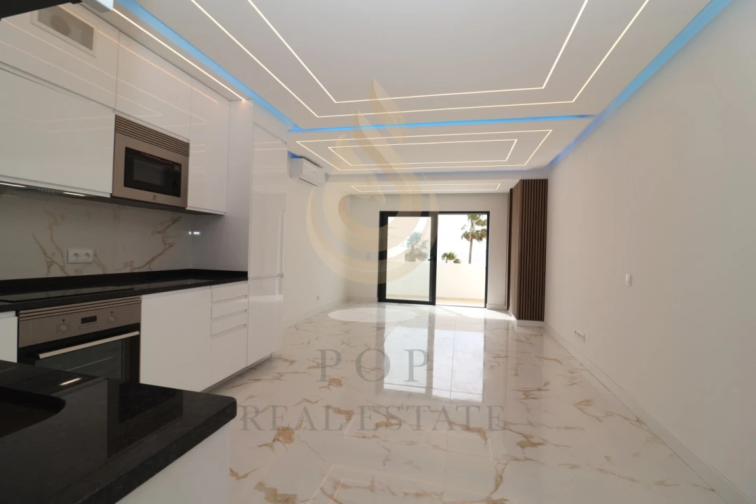 Apartamento T2 para Venda em Quarteira Foto 17