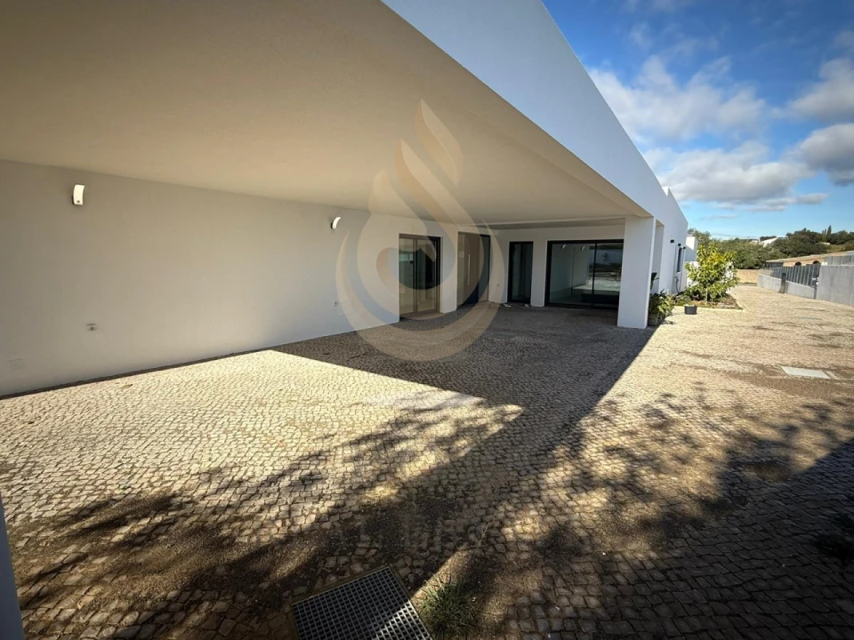 Moradia T4 para Venda em São Brás de Alportel Foto 30