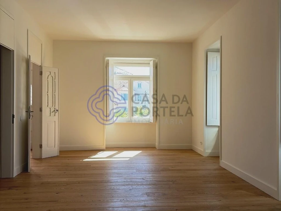 Moradia T4 para Venda em Oeiras e São Julião da Barra, Paço de Arcos e Caxias Foto 7