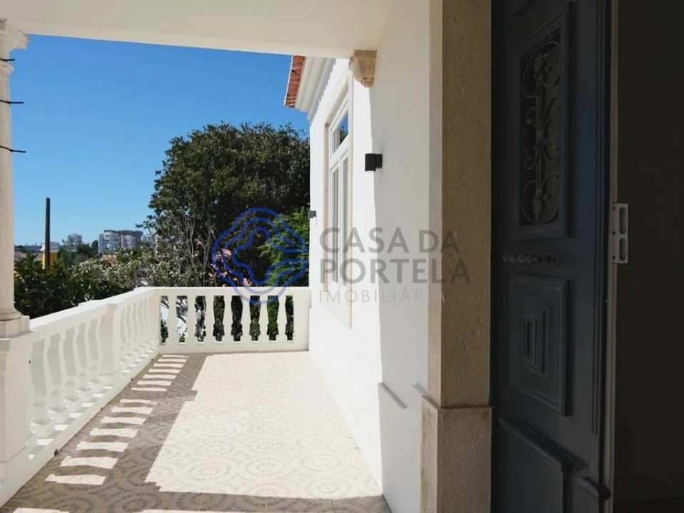 Moradia T4 para Venda em Oeiras e São Julião da Barra, Paço de Arcos e Caxias Foto 2