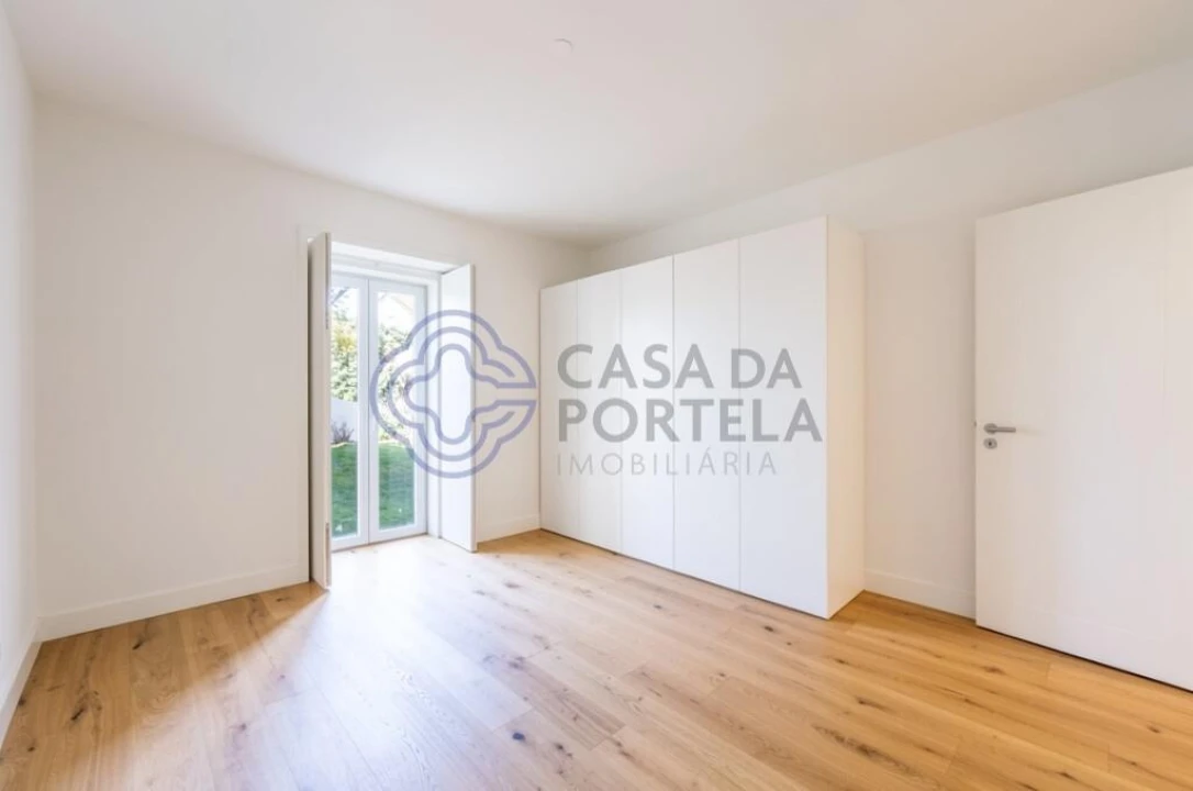 Moradia T4 para Venda em Oeiras e São Julião da Barra, Paço de Arcos e Caxias Foto 21